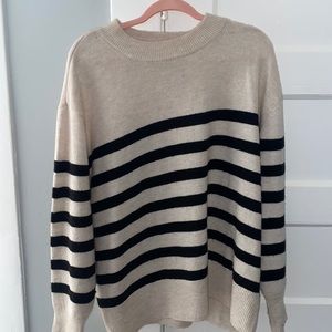 H&M SWEATER